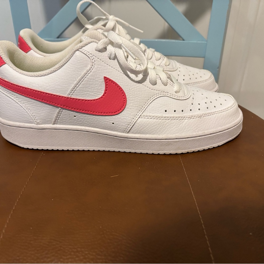 Nike Adult White and Pink Sneakers